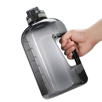 Portable sports kettle with plastic handle